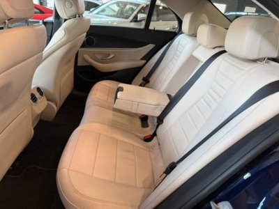 Mercedes-Benz Classe E 220 d 4Matic Auto Premium Plus (15)