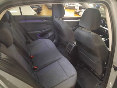 Volkswagen Golf 1.0 TSI EVO Life (10)