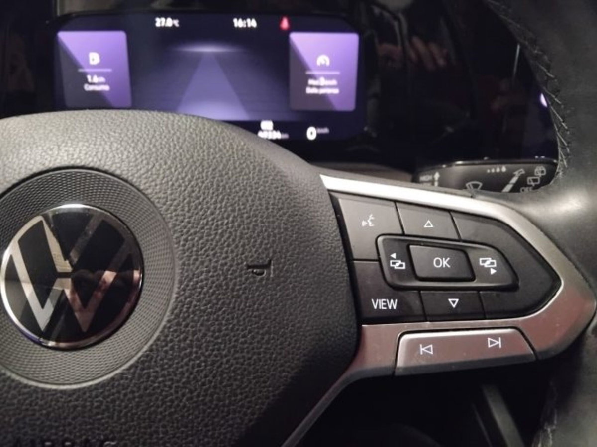 Volkswagen Golf 1.0 TSI EVO Life (20)