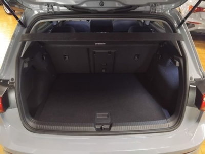 Volkswagen Golf 1.0 TSI EVO Life (9)