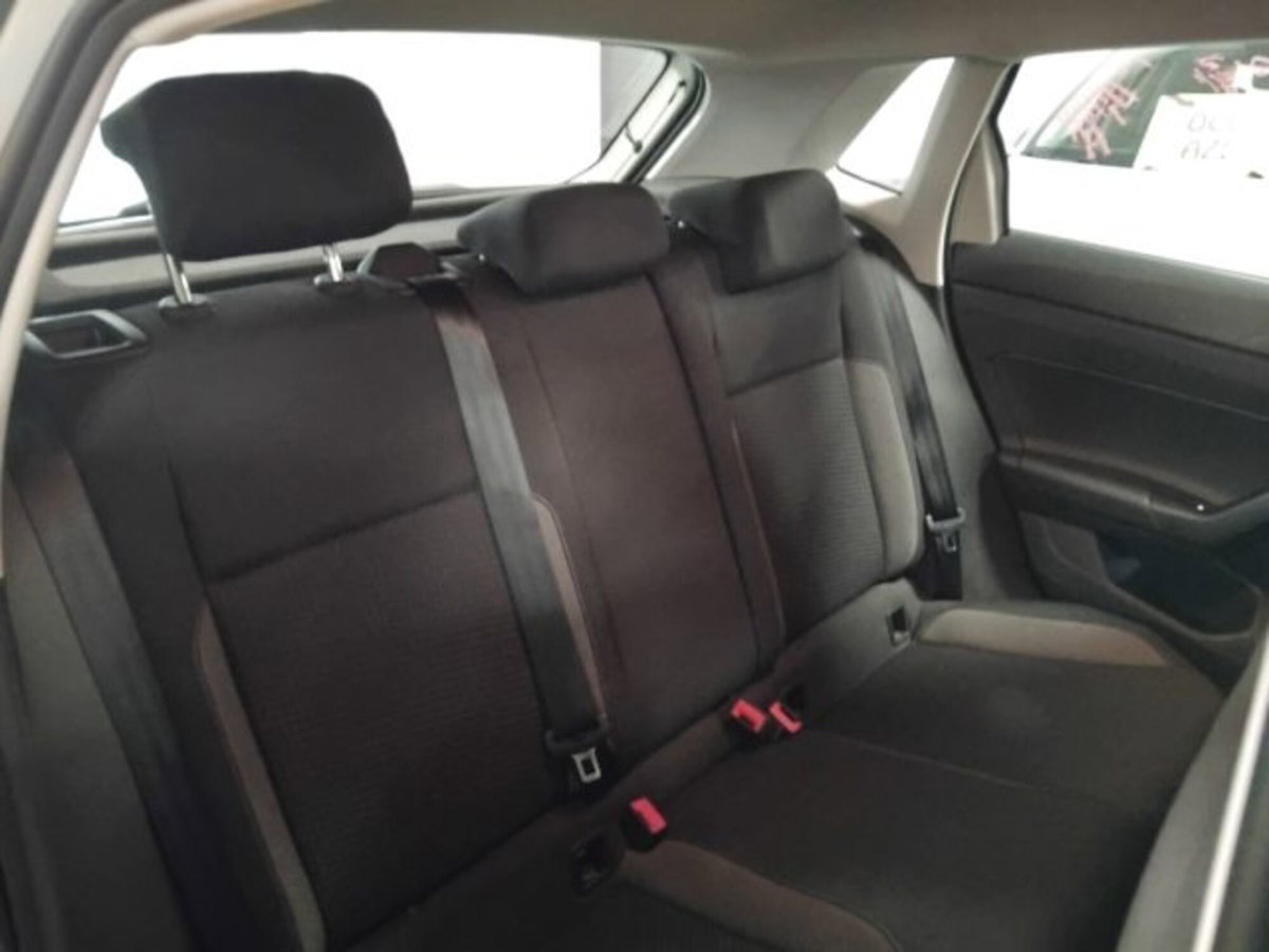 Volkswagen Polo 1.0 tsi Life 95cv dsg (11)