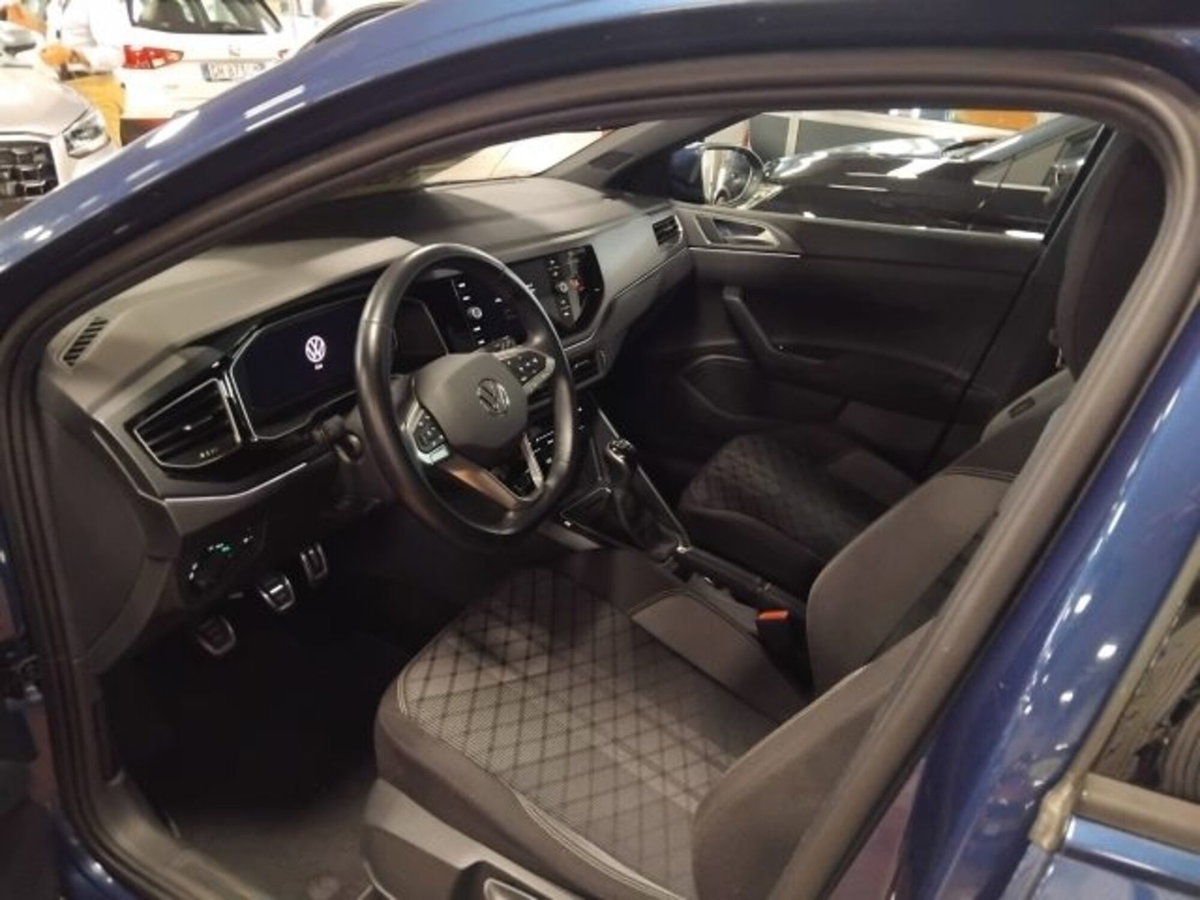 Volkswagen Taigo 1.0 tsi R-Line 115cv (15)