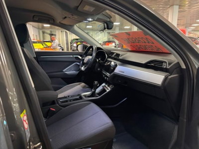 Audi Q3 35 TDI quattro S tronic Business Advanced (12)