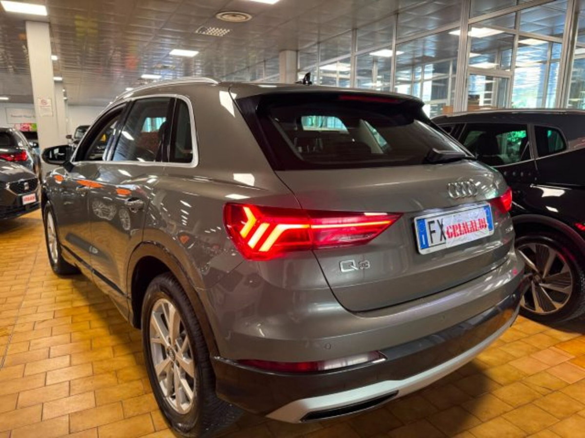 Audi Q3 35 TDI quattro S tronic Business Advanced (3)