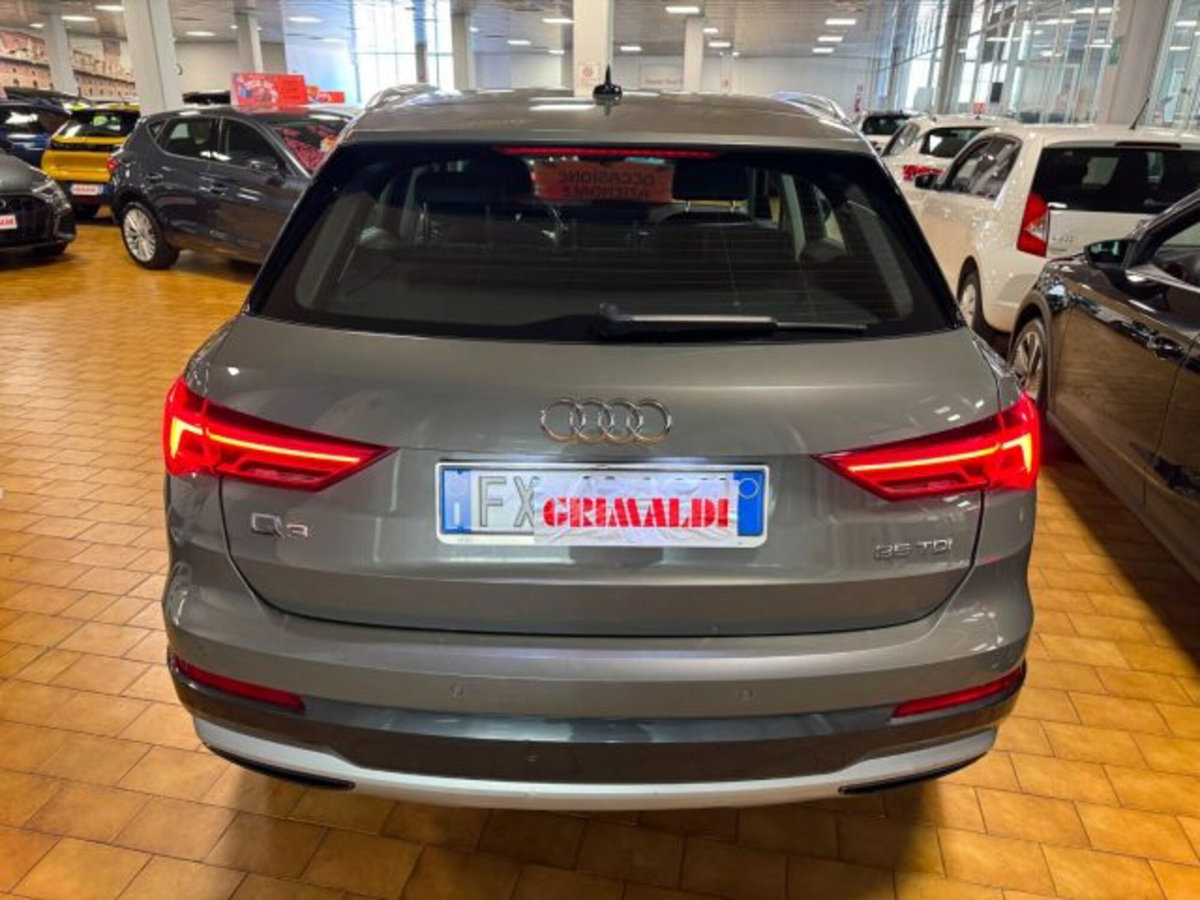 Audi Q3 35 TDI quattro S tronic Business Advanced (6)