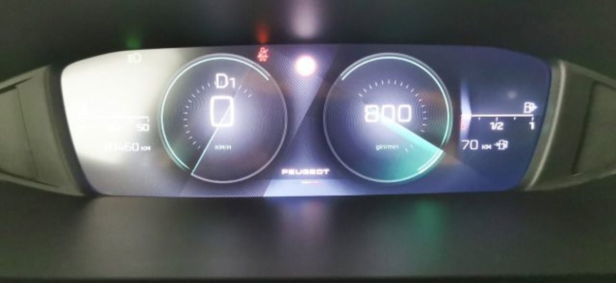 Peugeot 308 BlueHDi 130 S&S EAT8 Allure Pack (10)
