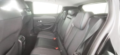 Peugeot 308 BlueHDi 130 S&S EAT8 Allure Pack (14)