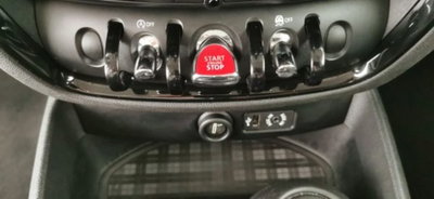 MINI Mini Clubman 2.0 Cooper D Untold Clubman (13)