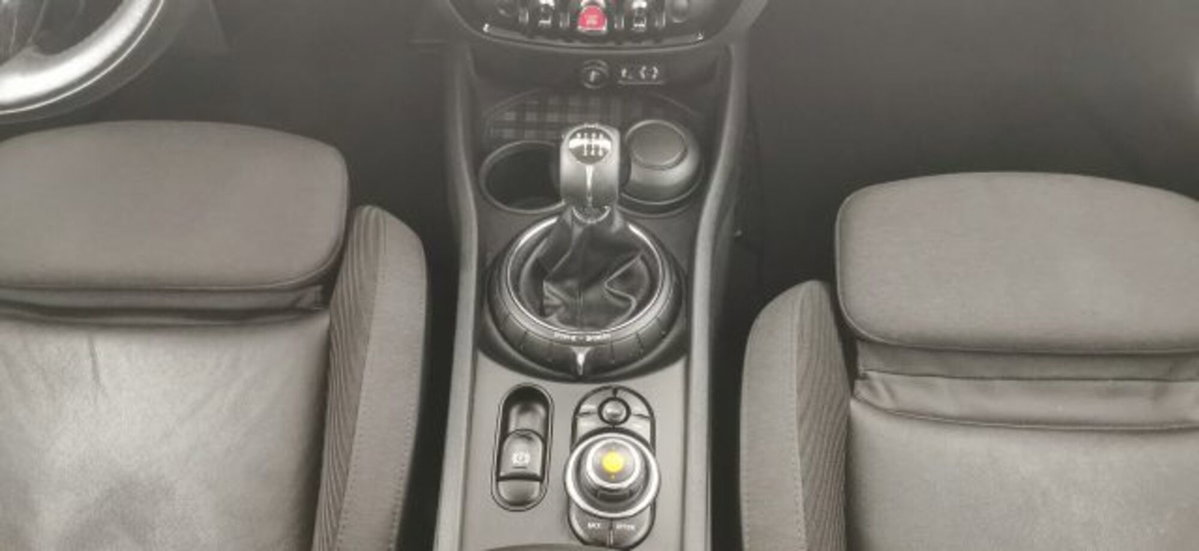 MINI Mini Clubman 2.0 Cooper D Untold Clubman (14)