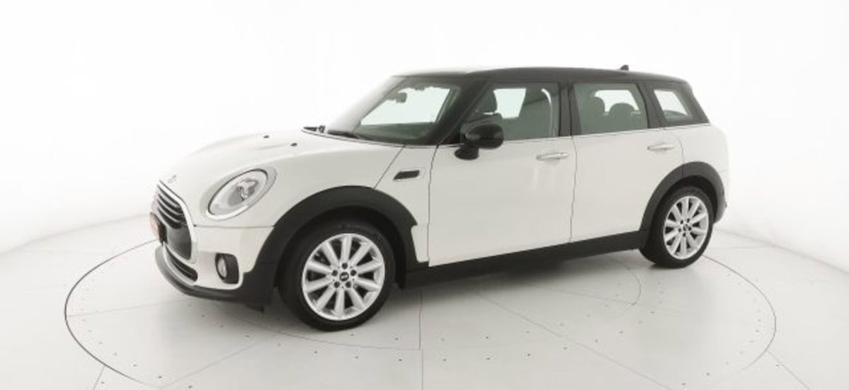 MINI Mini Clubman 2.0 Cooper D Untold Clubman (20)