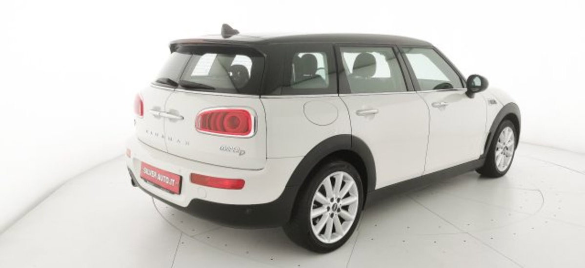 MINI Mini Clubman 2.0 Cooper D Untold Clubman (7)