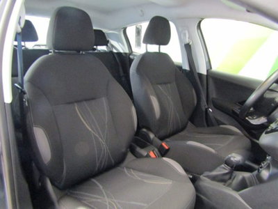 Peugeot 208 VTi 82 CV 5 porte Access (10)