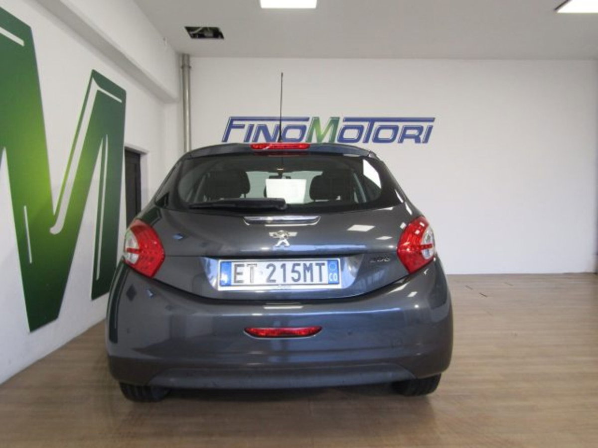 Peugeot 208 VTi 82 CV 5 porte Access (14)