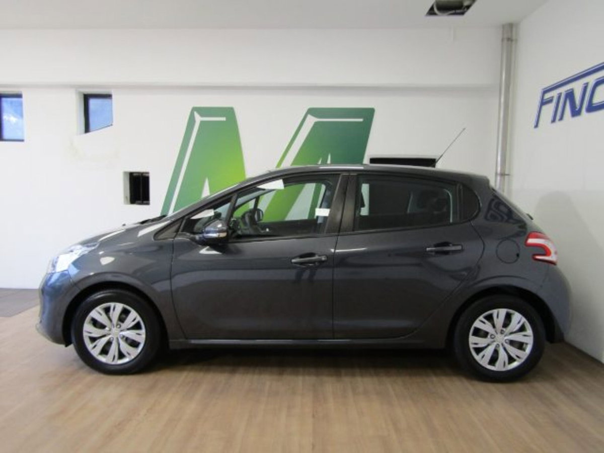 Peugeot 208 VTi 82 CV 5 porte Access (4)