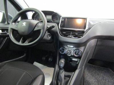 Peugeot 208 VTi 82 CV 5 porte Access (7)