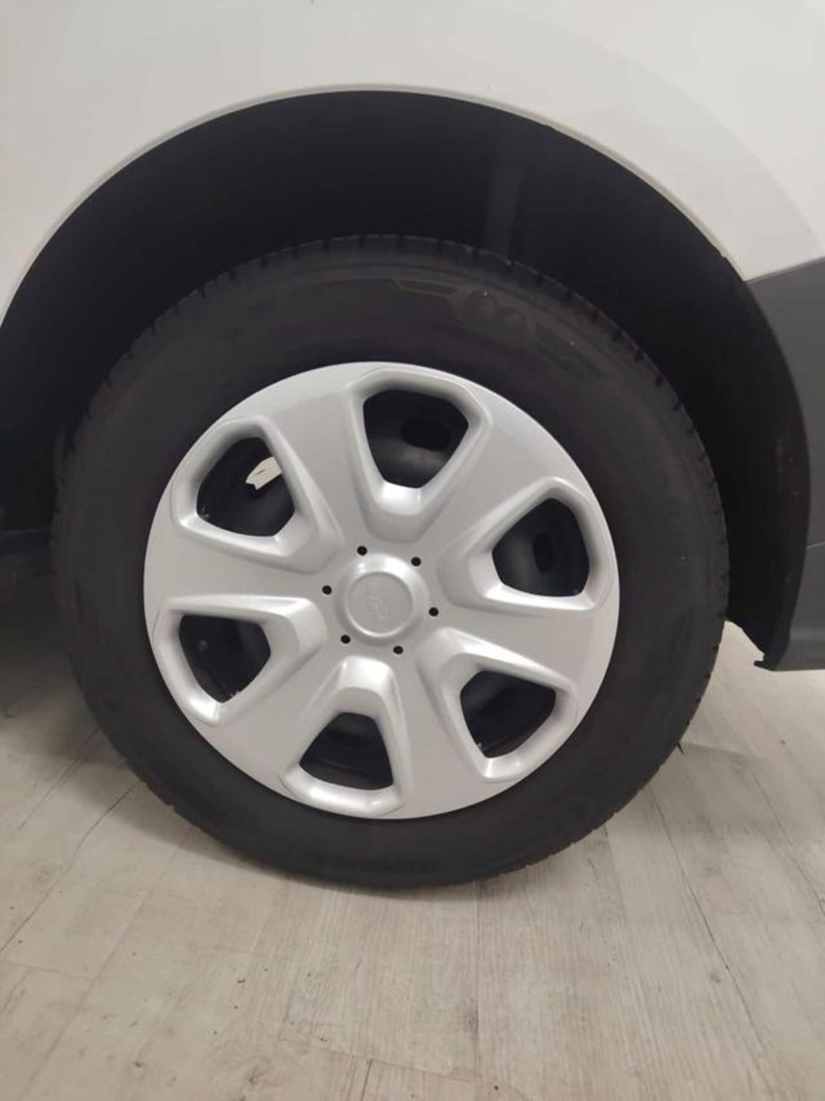 Ford Transit Courier 1.5 TDCi 75CV  Trend (6)