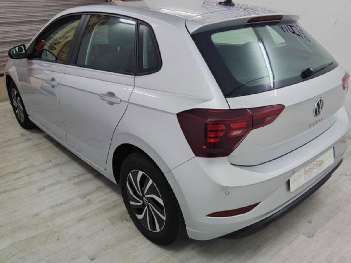Volkswagen Polo 1.0 EVO (4)
