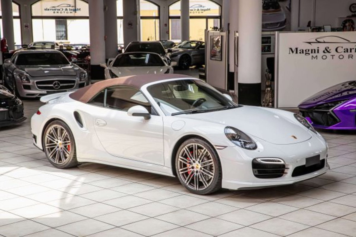 Porsche 911 Cabrio 3.8 Turbo (8)