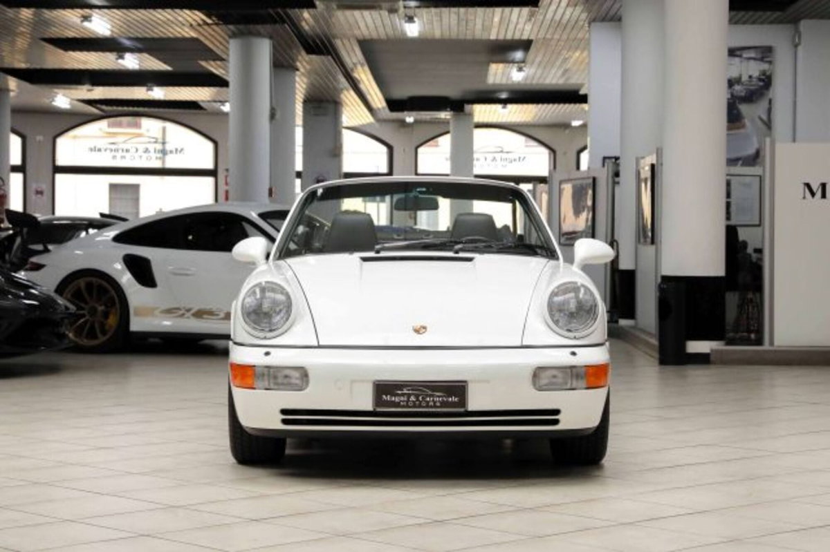 Porsche 911 Cabrio Carrera 4 (2)