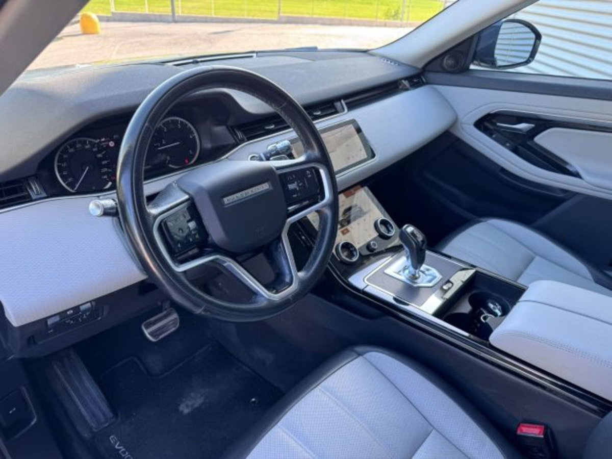 Land Rover Range Rover Evoque 2.0D I4 163CV AWD Auto R-Dynamic HSE (9)