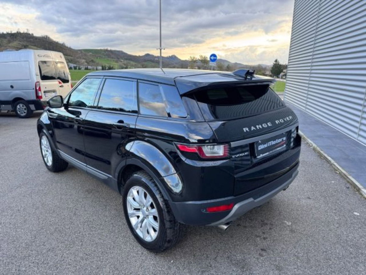 Land Rover Range Rover Evoque 2.0 TD4 180 CV 5p. Autobiography (7)