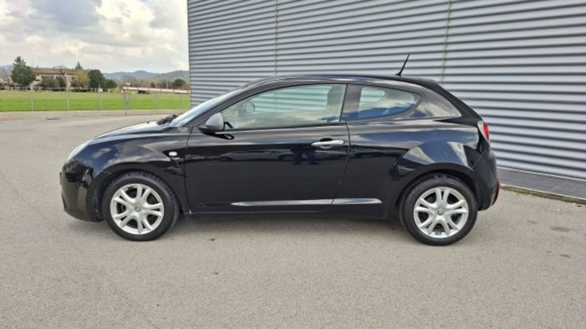 Alfa Romeo MiTo 1.3 JTDm-2 95 CV S&S Distinctive (4)