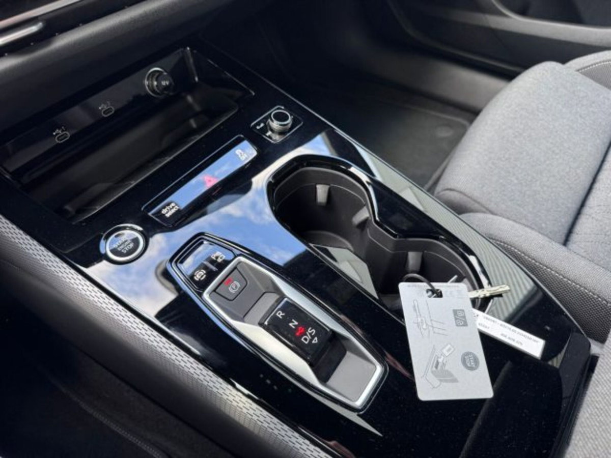 Audi A5 Avant 2.0 tdi mhev+ S line edition 204cv s-tronic (20)