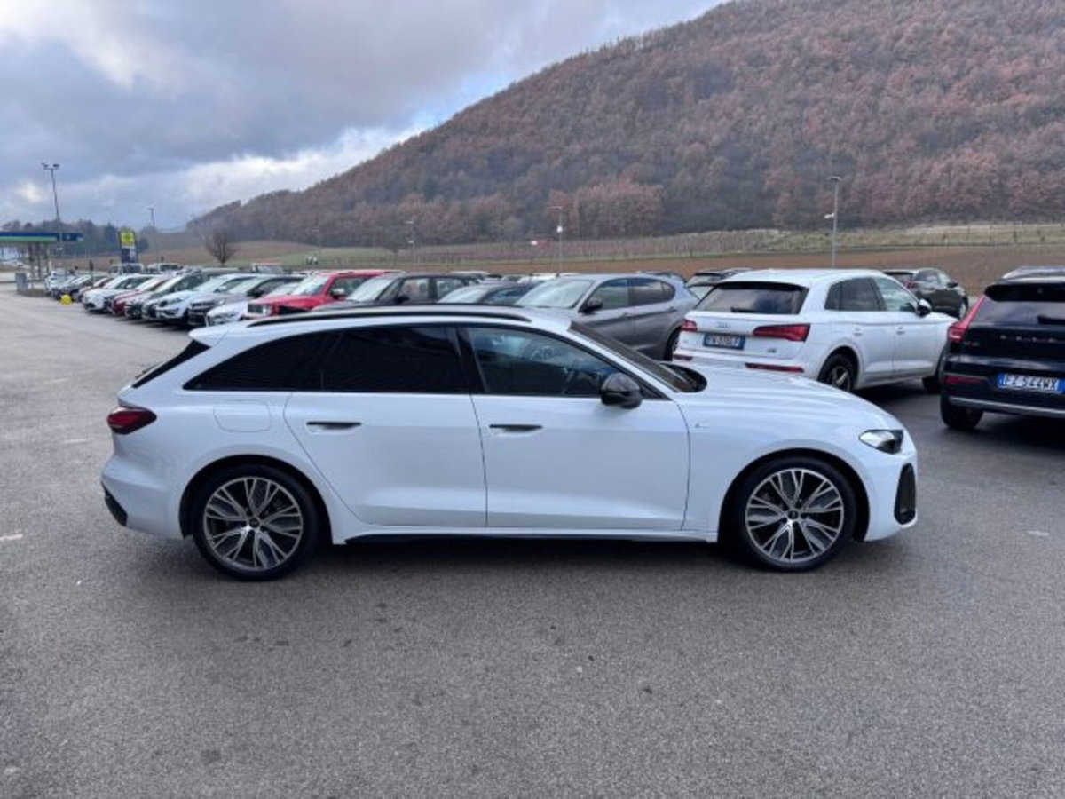 Audi A5 Avant 2.0 tdi mhev+ S line edition 204cv s-tronic (4)