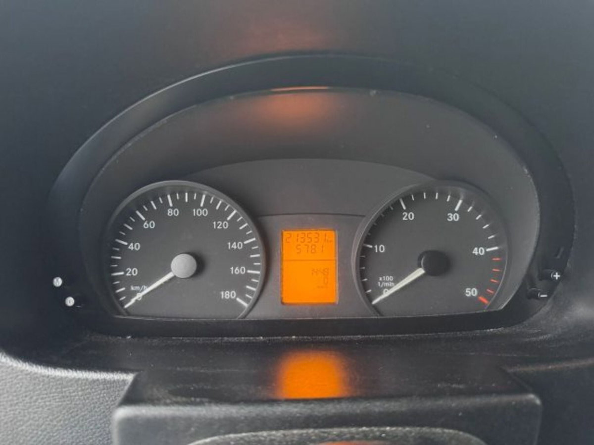 Mercedes-Benz Sprinter T32/32 313 CDI Cabinato (8)