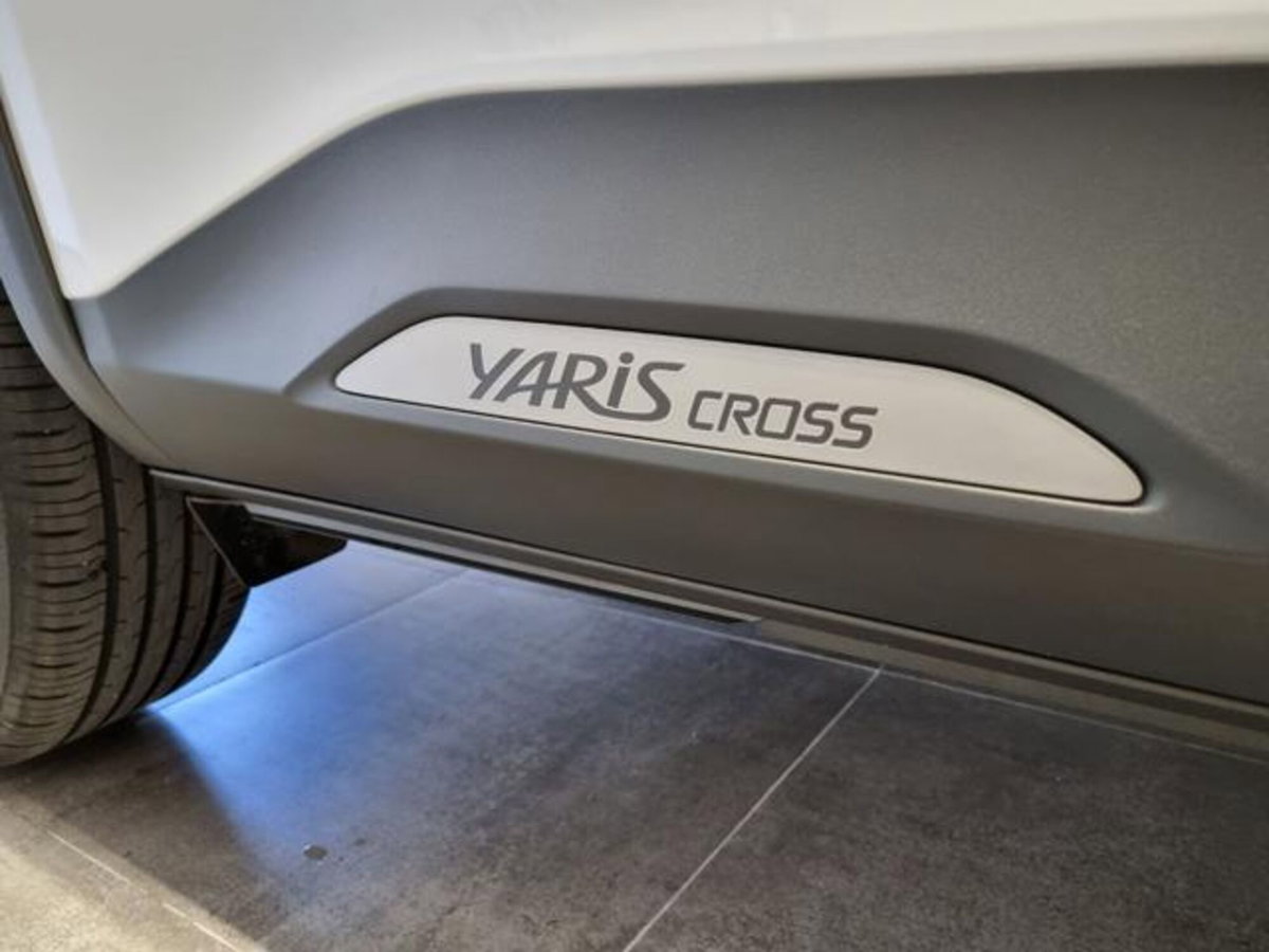 Toyota Yaris Cross 1.5 Hybrid 5p. E-CVT Trend (19)