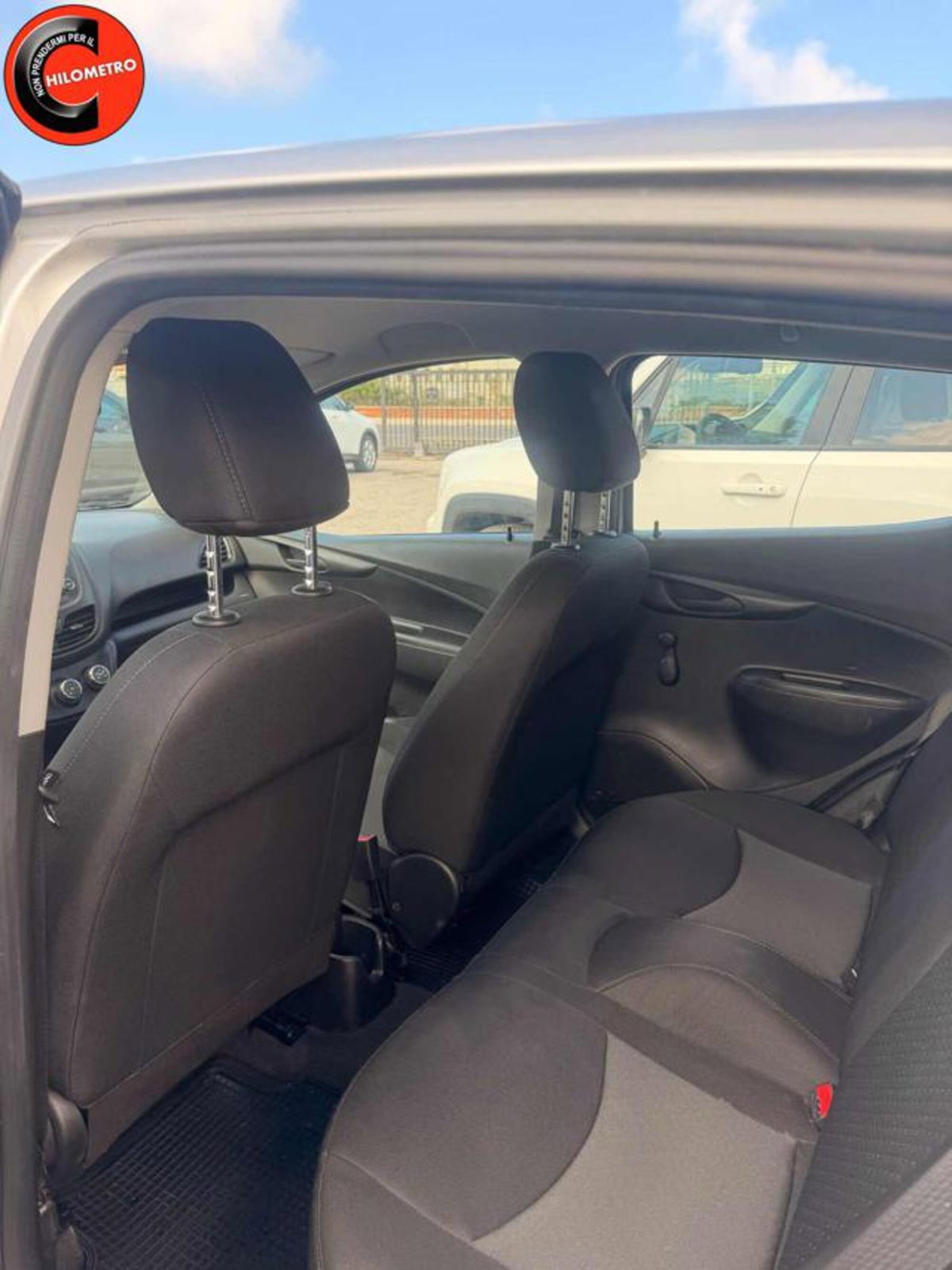 Opel Karl 1.0 73 CV GPL N-Joy (9)