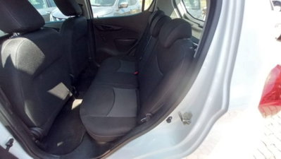 Opel Karl 1.0 75 CV (11)
