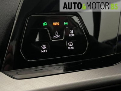 Volkswagen Golf 1.5 eTSI 150 CV EVO ACT DSG Life (20)