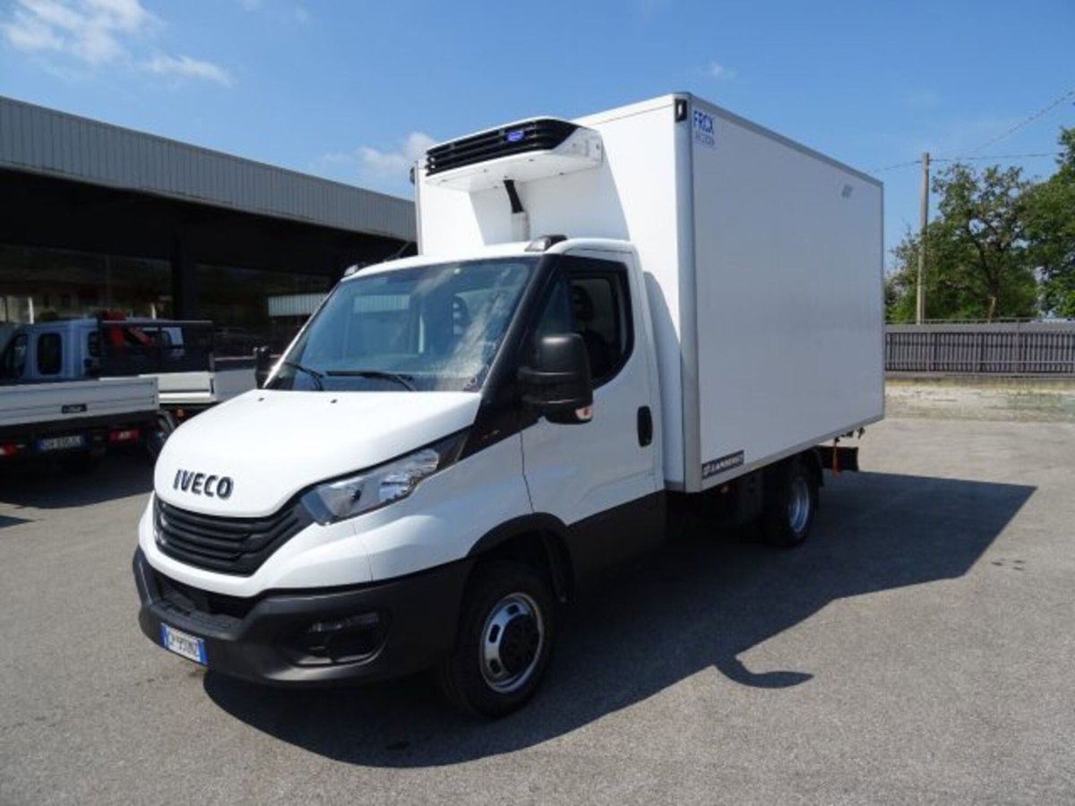 Iveco Daily Telaio 35C16H BTor 3.0 HPT PLM-RG Cabinato