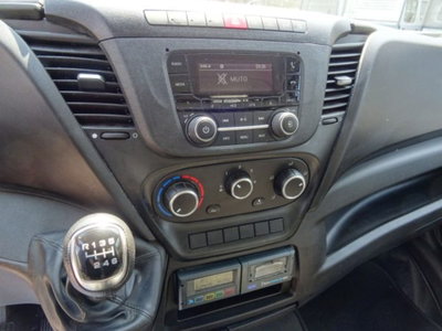 Iveco Daily Telaio 35C16H BTor 3.0 HPT PLM-RG Cabinato (11)