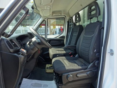 Iveco Daily Telaio 35C16H BTor 3.0 HPT PLM-RG Cabinato (9)
