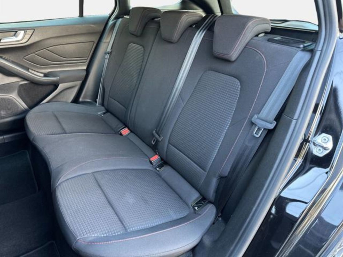 Ford Focus Station Wagon 1.5 EcoBlue 120 CV SW ST-Line X (12)