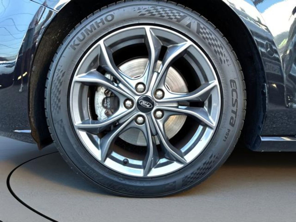 Ford Focus Station Wagon 1.5 EcoBlue 120 CV SW ST-Line X (14)