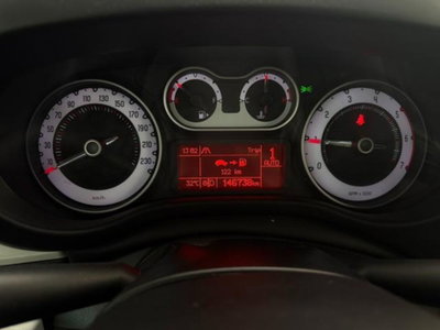 Fiat 500L 1.3 Multijet 95 CV Dualogic Lounge (11)