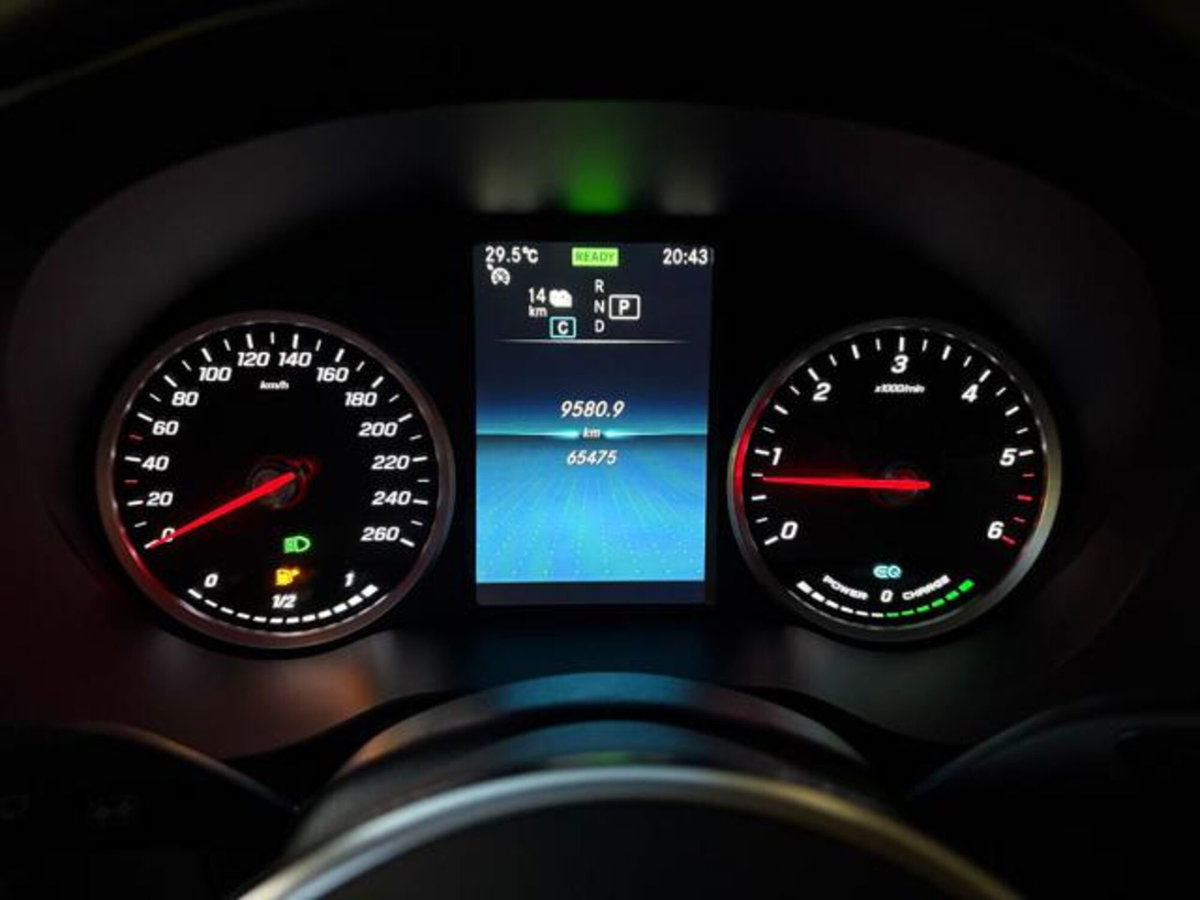 Mercedes-Benz GLC SUV 300 de 4Matic Plug-in hybrid Premium Plus (15)
