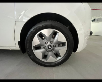 Hyundai Staria 2.2 2wd auto (16)