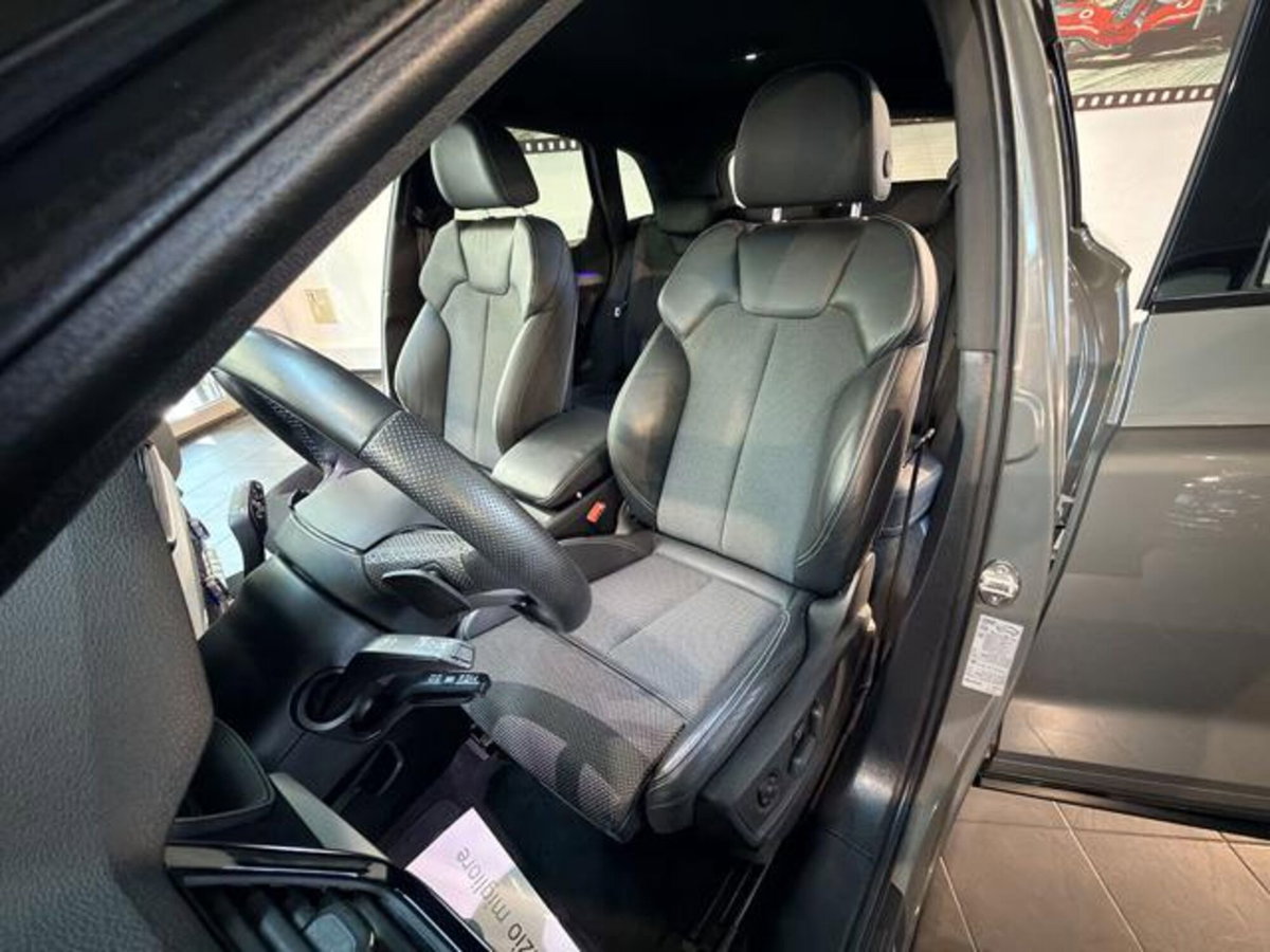 Audi Q5 Sportback 40 2.0 tdi mhev 12V S line Plus quattro s-tronic (17)