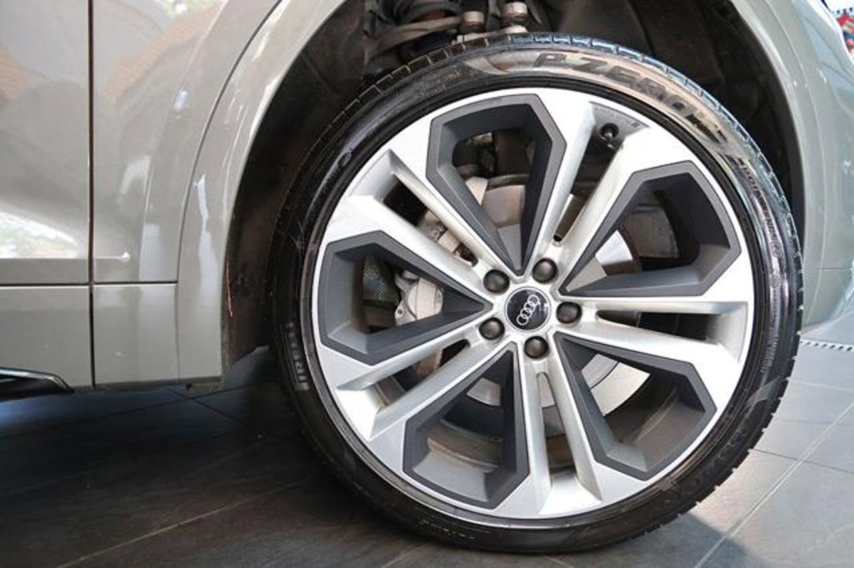 Audi Q5 Sportback 40 2.0 tdi mhev 12V S line Plus quattro s-tronic (6)