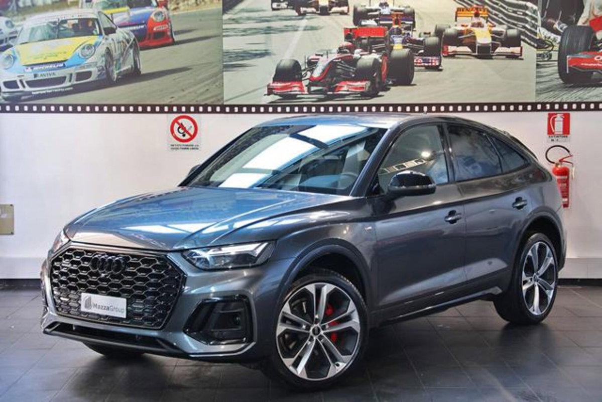 Audi Q5 Sportback Sportback 40 2.0 tdi mhev 12V quattro s-tronic