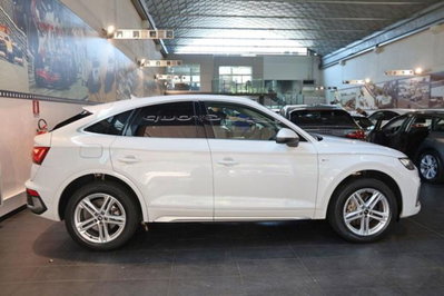 Audi Q5 Sportback Sportback 40 2.0 tdi mhev 12V quattro s-tronic (2)