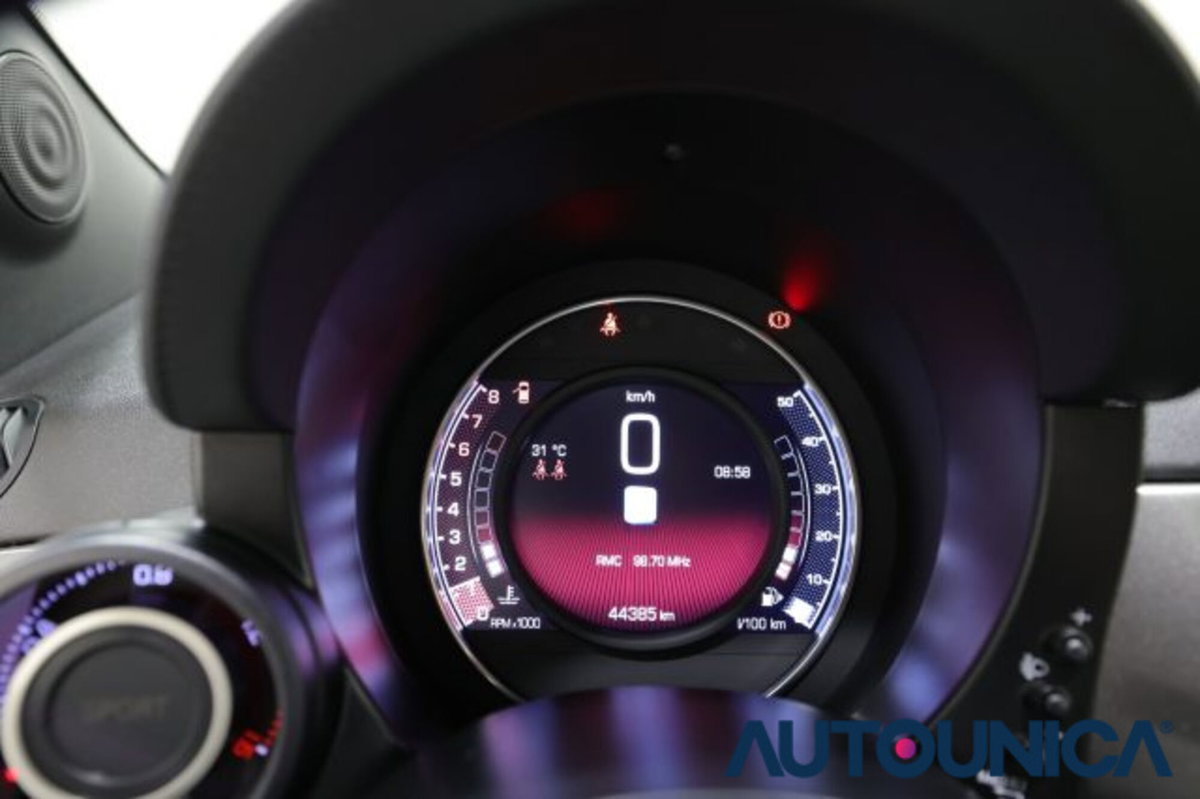 Abarth 595 595 1.4 Turbo T-Jet 165 CV Turismo (8)