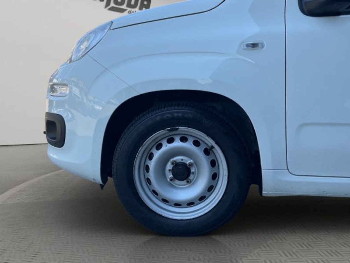 Fiat Panda van 1.0 hybrid Street 70cv 4p.ti serie 4 E6d (19)