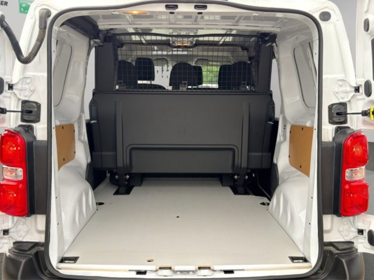 Fiat Scudo Furgone ce 1.5 bluehdi 120cv L3H1 (15)