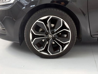 Renault Clio TCe 12V 90 CV 5 porte Moschino Zen (16)