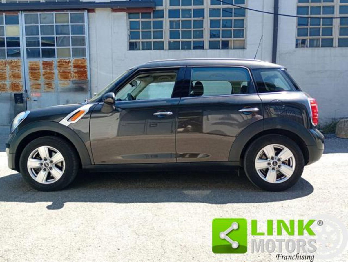 MINI Mini Countryman 1.6 Cooper D Business Countryman (2)